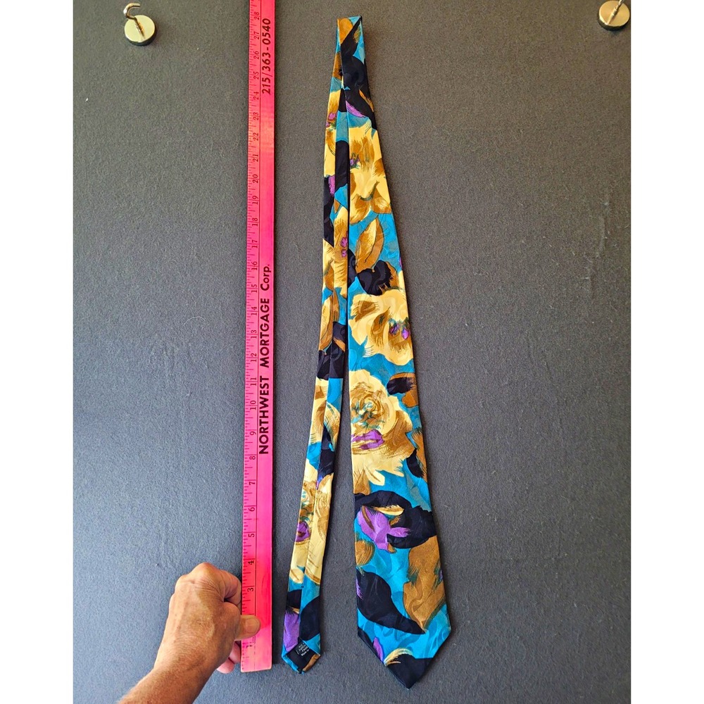 Greenbriar by Martin Wong Men's Silk Floral Tie Blue Tan Purple Pointed
